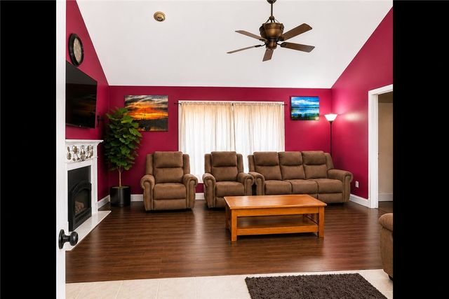 3 Meadow Circle, Barrington, RI 02806