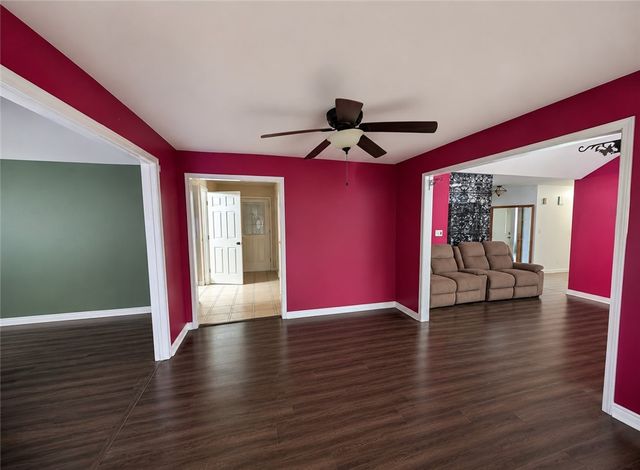 3 Meadow Circle, Barrington, RI 02806