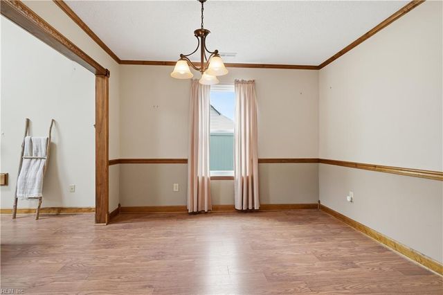 1924 Harpers Ferry DR, Virginia Beach, VA 23464