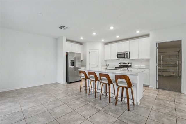 1906 NIAGRA DRIVE, Davenport, FL 33837