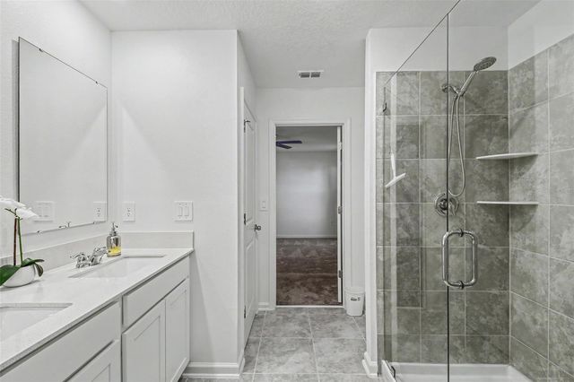 1906 NIAGRA DRIVE, Davenport, FL 33837