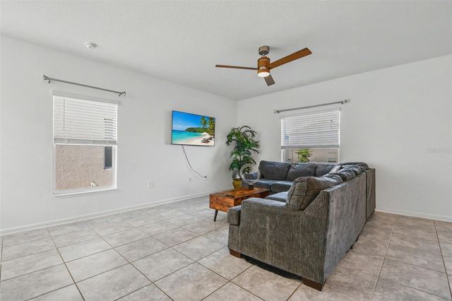 1906 NIAGRA DRIVE, Davenport, FL 33837