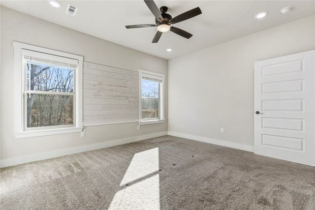 96 Witherby Drive, Bella Vista, AR 72714