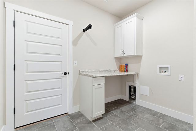 96 Witherby Drive, Bella Vista, AR 72714