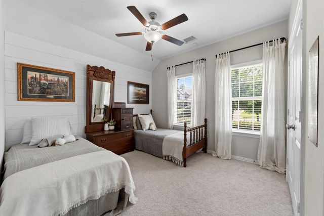 2143 Moss Creek Lane, Conroe, TX 77304