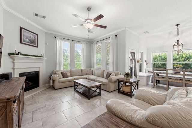 2143 Moss Creek Lane, Conroe, TX 77304
