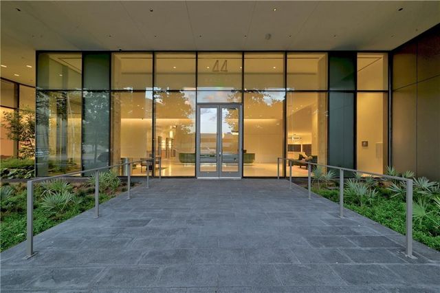 44 East Ave 2404, Austin, TX 78701