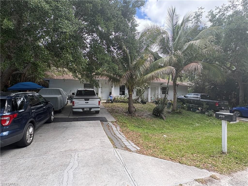 3123 Pine Tree DR, NAPLES, FL 34112 — photo 2