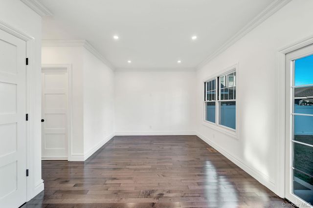 47 E. Cherry Street, Hicksville, NY 11801