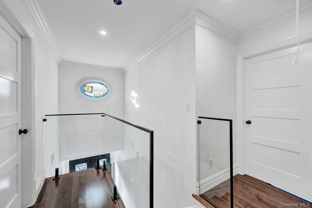 47 E. Cherry Street, Hicksville, NY 11801