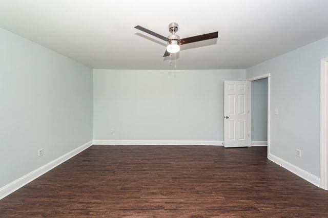 8330 Longridge Road, North Charleston, SC 29418