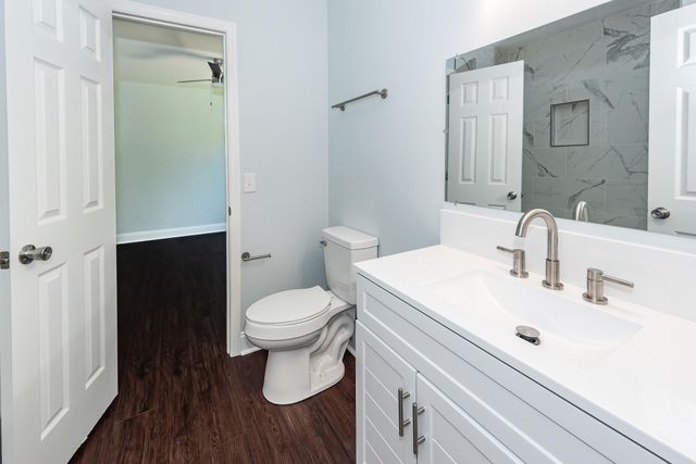 8330 Longridge Road, North Charleston, SC 29418