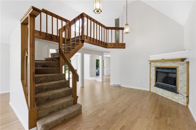 32 Briarwood Road, Lincoln, RI 02865