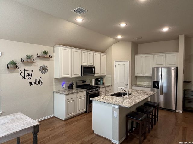 27915 LOKAYA FLS, Boerne, TX 78015
