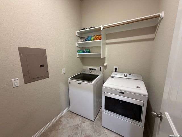 27915 LOKAYA FLS, Boerne, TX 78015