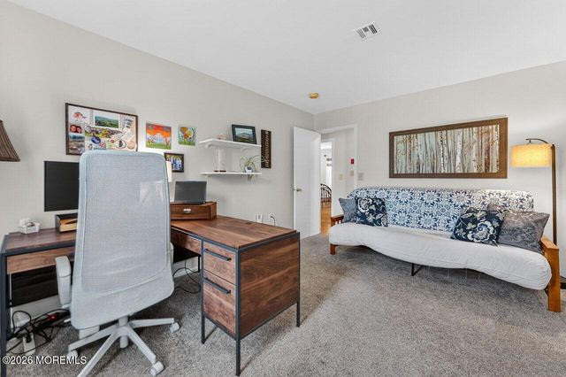 569 Winterberry Boulevard, Jackson, NJ 08527