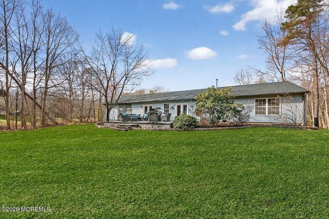 569 Winterberry Boulevard, Jackson, NJ 08527