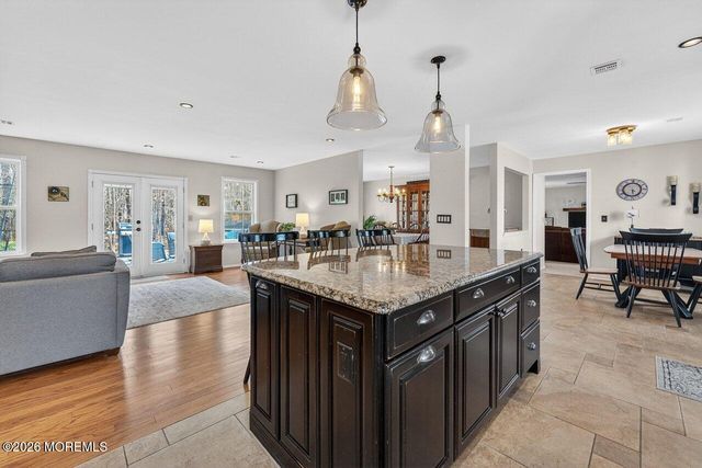 569 Winterberry Boulevard, Jackson, NJ 08527