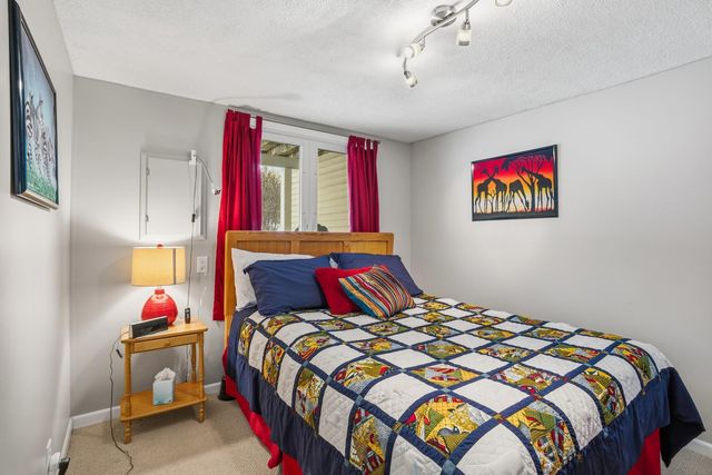 1684 Covington Lane, Eagan, MN 55122