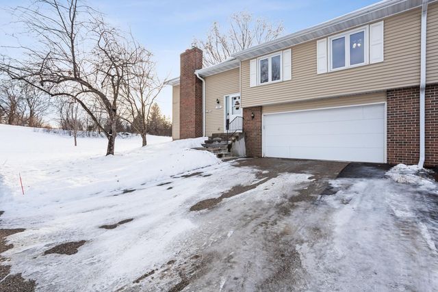 1684 Covington Lane, Eagan, MN 55122