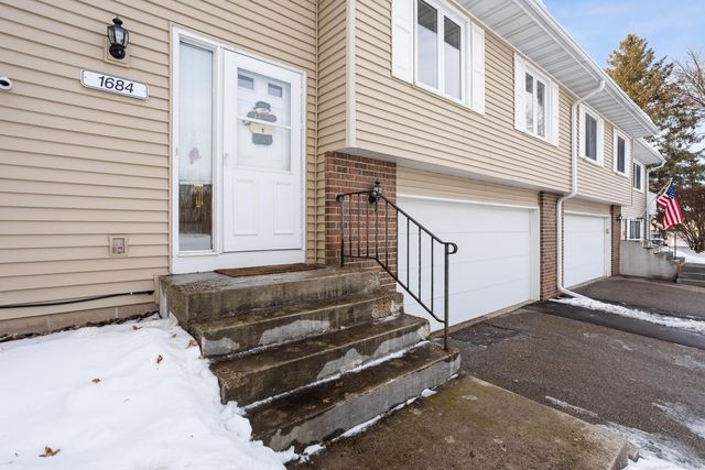 1684 Covington Lane, Eagan, MN 55122