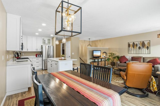 1684 Covington Lane, Eagan, MN 55122