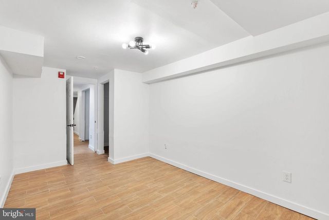 2017 W OXFORD ST, Philadelphia, PA 19121