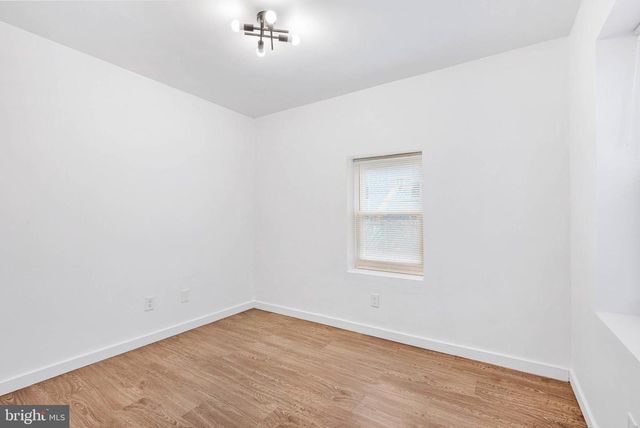 2017 W OXFORD ST, Philadelphia, PA 19121