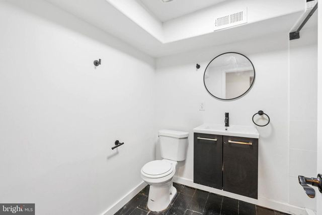 2017 W OXFORD ST, Philadelphia, PA 19121