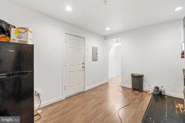 2017 W OXFORD ST, Philadelphia, PA 19121