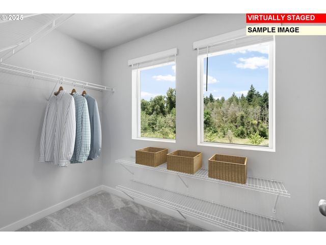 7280 Se BUTTERNUT CREEK Pkwy, Hillsboro, OR 97123