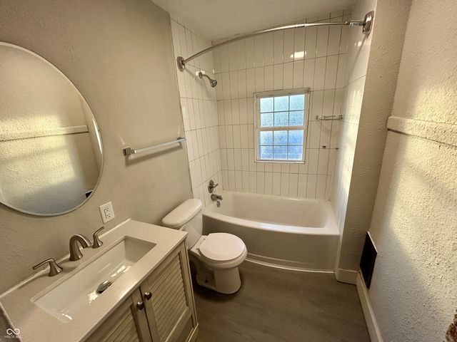 1134 N Lasalle Street, Indianapolis, IN 46201