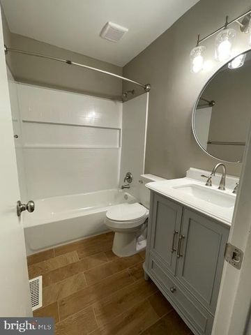 14767 LONDON LN, Bowie, MD 20715