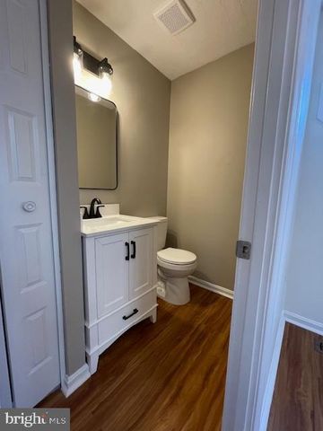 14767 LONDON LN, Bowie, MD 20715