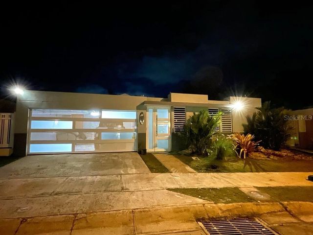 234 ZUMBADOR, Rio Grande, PR 00745