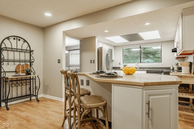 4965 Hawthorne Way, Avon, IN 46123