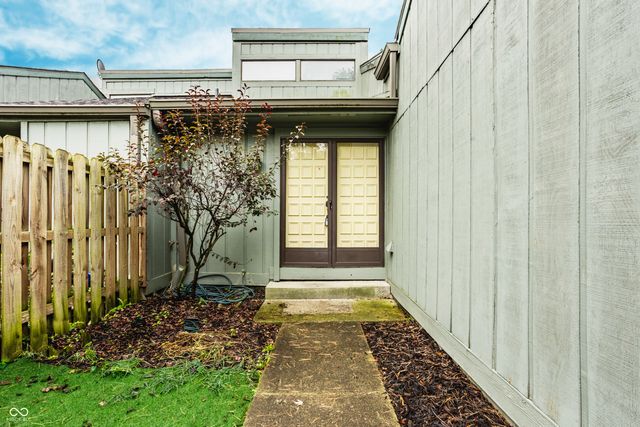 4965 Hawthorne Way, Avon, IN 46123