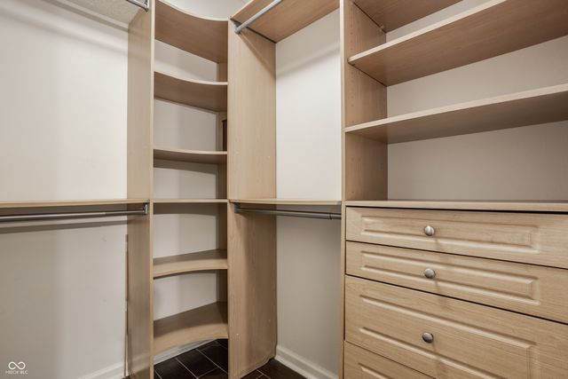 4965 Hawthorne Way, Avon, IN 46123