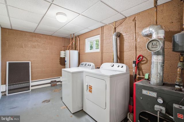 5104 ROANOKE PL, College Park, MD 20740