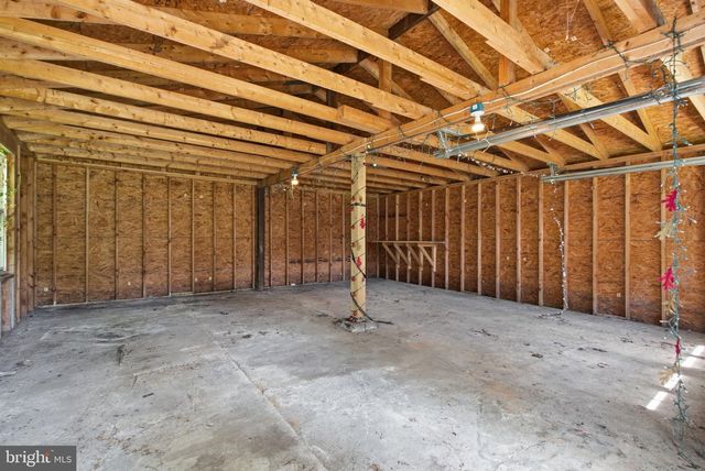 5104 ROANOKE PL, College Park, MD 20740