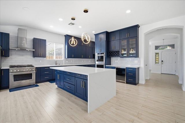 4559 Windsong St, Sacramento, CA 95834