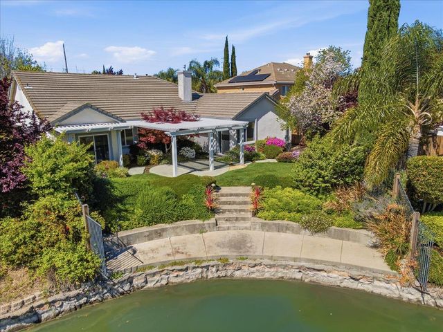 4559 Windsong St, Sacramento, CA 95834