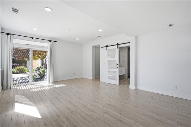 4559 Windsong St, Sacramento, CA 95834