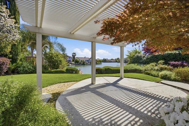 4559 Windsong St, Sacramento, CA 95834