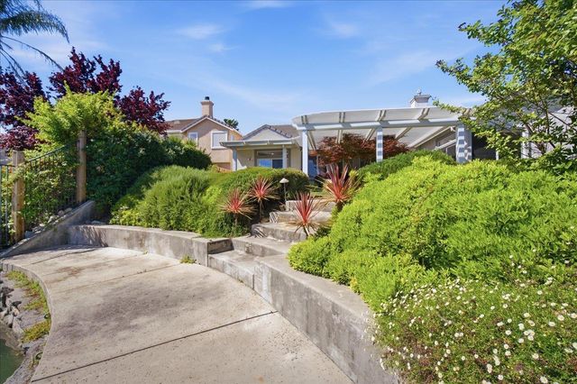 4559 Windsong St, Sacramento, CA 95834