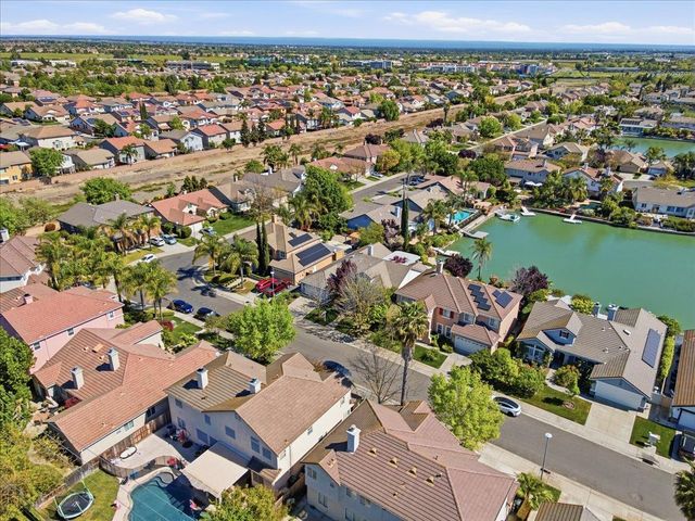 4559 Windsong St, Sacramento, CA 95834
