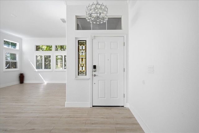 4559 Windsong St, Sacramento, CA 95834