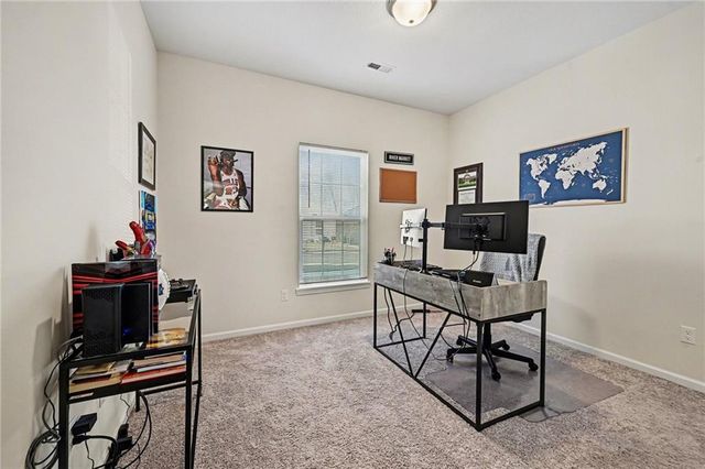 7735 NW 124th Street, Kansas City, MO 64163