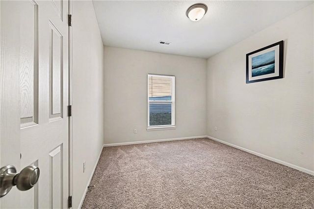 7735 NW 124th Street, Kansas City, MO 64163