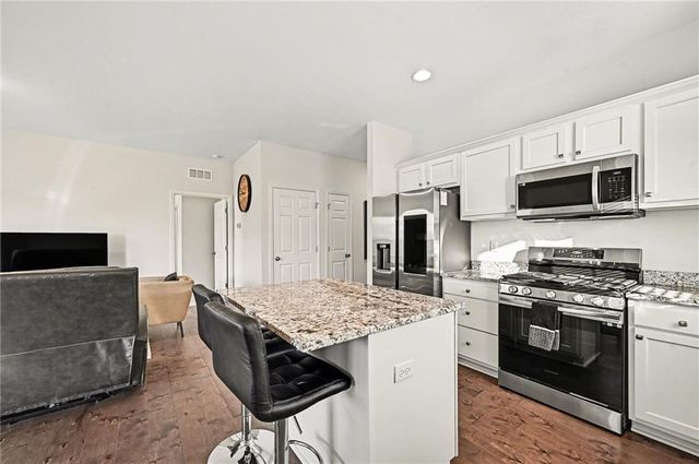 7735 NW 124th Street, Kansas City, MO 64163